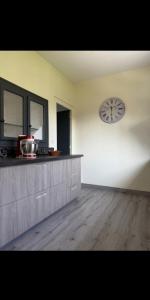 For sale Cerizay 9 rooms 250 m2 Deux sevres (79140) photo 3