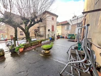 For sale AU COEUR DU VILLAGE 11 rooms 392 m2 Herault (34220) photo 1