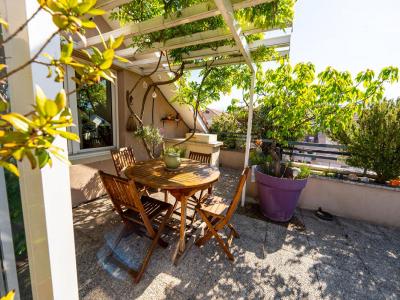 For sale Grenoble 4 rooms 85 m2 Isere (38000) photo 3