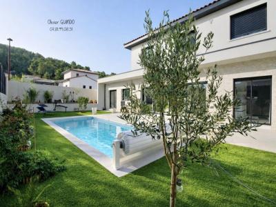 For sale Clermont-l'herault 6 rooms 160 m2 Herault (34800) photo 0
