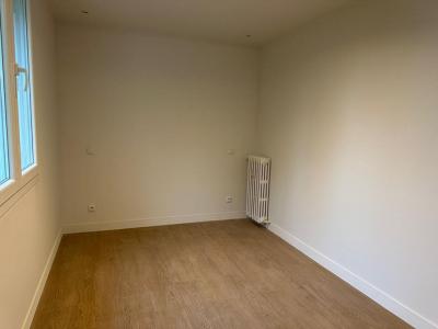 For sale Nogent-le-rotrou 3 rooms 48 m2 Eure et loir (28400) photo 3