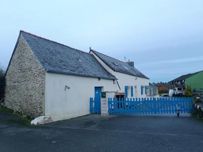 For sale Cleden-poher 6 rooms 107 m2 Finistere (29270) photo 0
