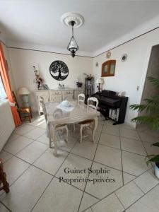 Acheter Maison Saint-jean-de-beugne 193325 euros