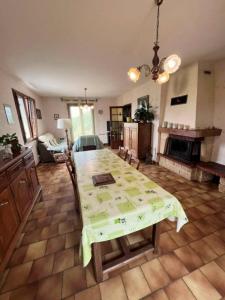 For sale Nantheuil 8 rooms 140 m2 Dordogne (24800) photo 1