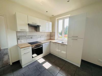 For rent Saint-just-en-chaussee 3 rooms 46 m2 Oise (60130) photo 1