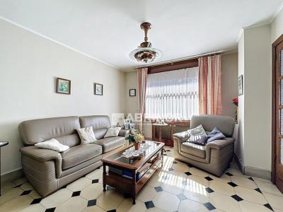 For sale Tourcoing 4 rooms 115 m2 Nord (59200) photo 3