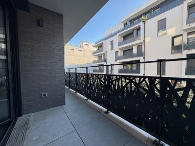 For rent Noisy-le-grand 3 rooms 57 m2 Seine saint denis (93160) photo 2