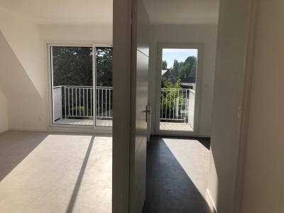 For rent Tours 3 rooms 59 m2 Indre et loire (37100) photo 2