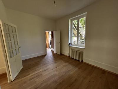 For rent Creusot 3 rooms 68 m2 Saone et loire (71200) photo 3