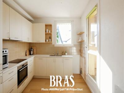For sale Vannes 5 rooms 97 m2 Morbihan (56000) photo 2