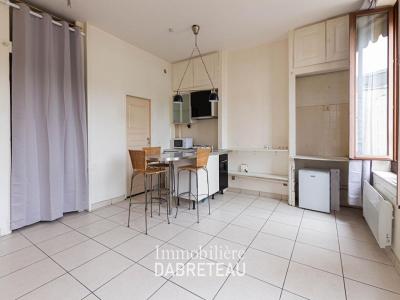 For rent Lyon-9eme-arrondissement 1 room 25 m2 Rhone (69009) photo 0