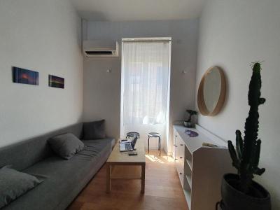 For rent Nimes 1 room 20 m2 Gard (30900) photo 3