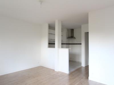For rent Saint-sebastien-sur-loire 3 rooms 59 m2 Loire atlantique (44230) photo 1