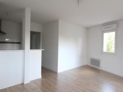 For rent Saint-sebastien-sur-loire 3 rooms 59 m2 Loire atlantique (44230) photo 3