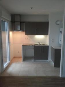 For rent Nantes 2 rooms 46 m2 Loire atlantique (44200) photo 1