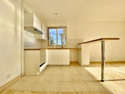 For rent Nice 2 rooms 41 m2 Alpes Maritimes (06200) photo 3