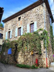 For rent Saint-fortunat-sur-eyrieux 6 rooms 91 m2 Ardeche (07360) photo 0