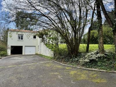 For sale CAMPAGNE 4 rooms 95 m2 Vendee (85150) photo 0