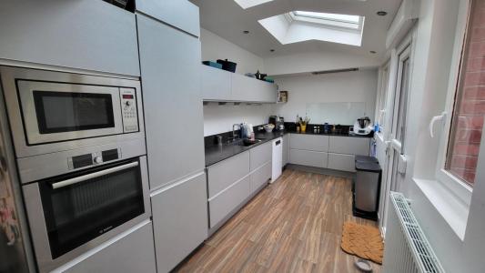 For sale Saint-quentin 10 rooms 236 m2 Aisne (02100) photo 3