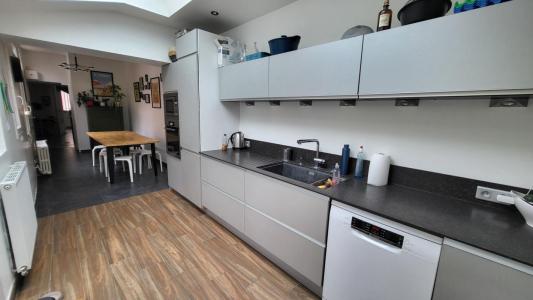 For sale Saint-quentin 10 rooms 236 m2 Aisne (02100) photo 4