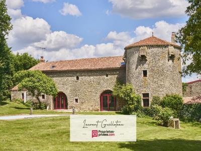 For sale Gaubretiere 8 rooms 208 m2 Vendee (85130) photo 0