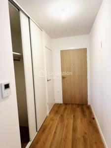 For rent Cesson-sevigne 2 rooms 47 m2 Ille et vilaine (35510) photo 4