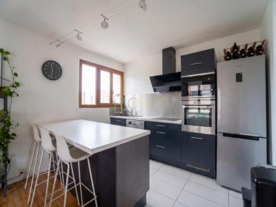 For sale Villeurbanne 2 rooms 55 m2 Rhone (69100) photo 1