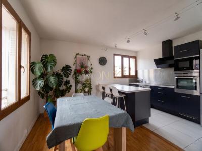 For sale Villeurbanne 2 rooms 55 m2 Rhone (69100) photo 3