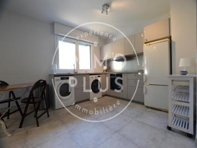 Louer Appartement 55 m2 Annecy