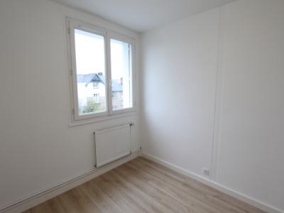 For rent Nantes 3 rooms 56 m2 Loire atlantique (44200) photo 3