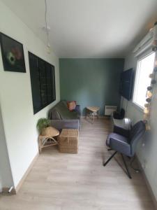 For rent Issy-les-moulineaux 2 rooms 31 m2 Hauts de Seine (92130) photo 1