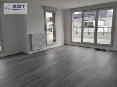 For rent Beauvais 3 rooms 75 m2 Oise (60000) photo 1
