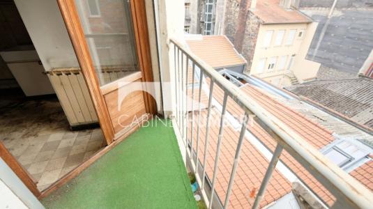 For sale Saint-etienne 2 rooms 53 m2 Loire (42000) photo 0