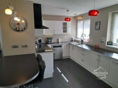 For sale Boue 5 rooms 96 m2 Aisne (02450) photo 2