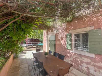 For sale Uzes 6 rooms 182 m2 Gard (30700) photo 4