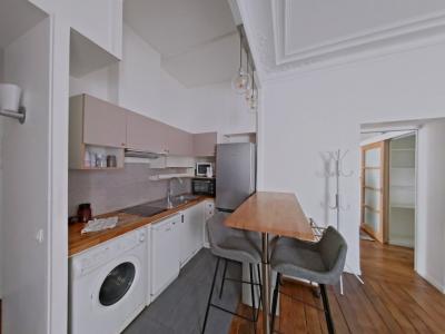 Louer Appartement Paris-6eme-arrondissement 1917 euros