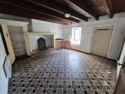 For sale Arles 4 rooms Bouches du Rhone (13200) photo 4