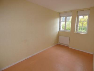Louer Appartement Chapelle-d'angillon Cher