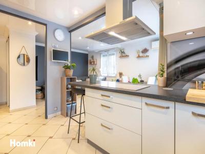 For sale Grenoble 4 rooms 76 m2 Isere (38100) photo 3