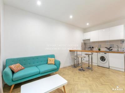 Louer Appartement 29 m2 Paris-10eme-arrondissement