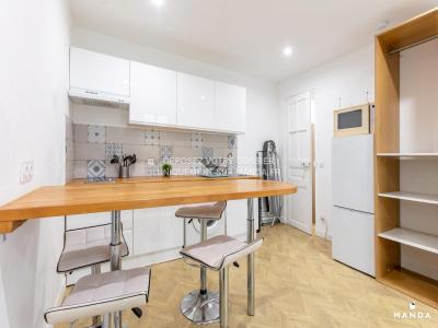 Louer Appartement Paris-10eme-arrondissement 1100 euros