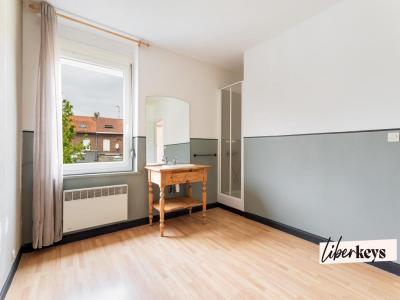For sale Lesquin 4 rooms 76 m2 Nord (59810) photo 3