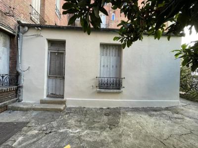 For sale Suresnes 2 rooms 29 m2 Hauts de Seine (92150) photo 0