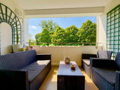 For sale Bailly 7 rooms 134 m2 Yvelines (78870) photo 0