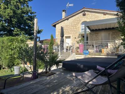 For sale PROCHE CENTRE VILLAGE 6 rooms 192 m2 Rhone (69480) photo 0