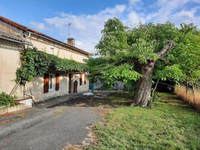 For sale Fleure 3 rooms 350 m2 Vienne (86340) photo 1