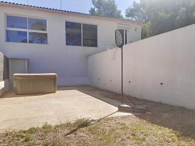 For rent Flassans-sur-issole 6 rooms 181 m2 Var (83340) photo 1