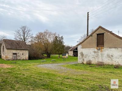 For sale Courtillers 4 rooms 88 m2 Sarthe (72300) photo 2