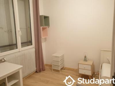 For rent Rochelle 1 room 10 m2 Charente maritime (17000) photo 3