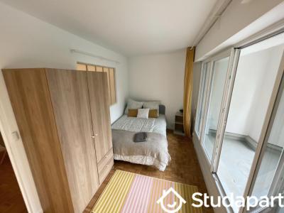 Louer Appartement 10 m2 Paris-15eme-arrondissement